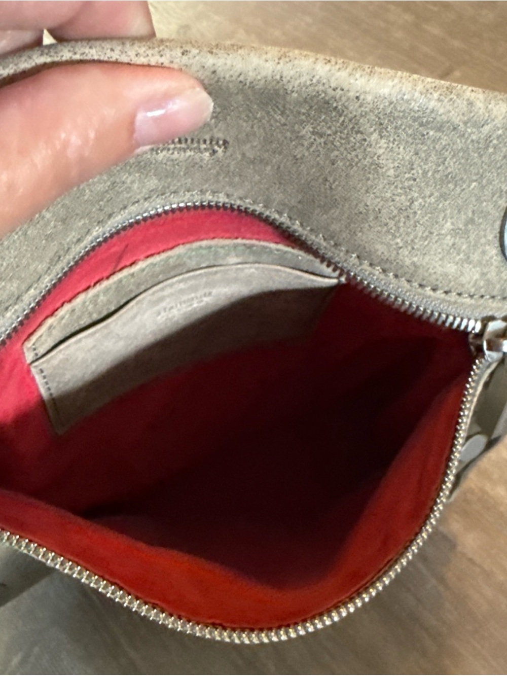 Hammitt Bag Excellent Condition Crossbody with magnetic wallet - Picture 4 of 13